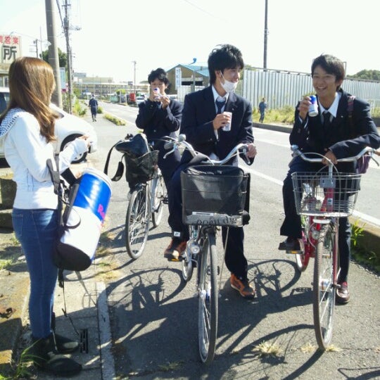 埼玉県立草加東高等学校 柿木町1110 埼玉県立草加東高等学校 柿木町1110