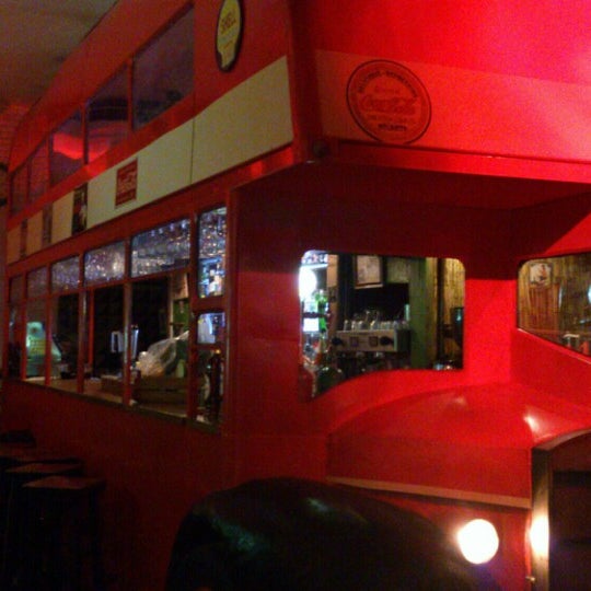 10/11/2013에 Vick F.님이 Soda Bus에서 찍은 사진