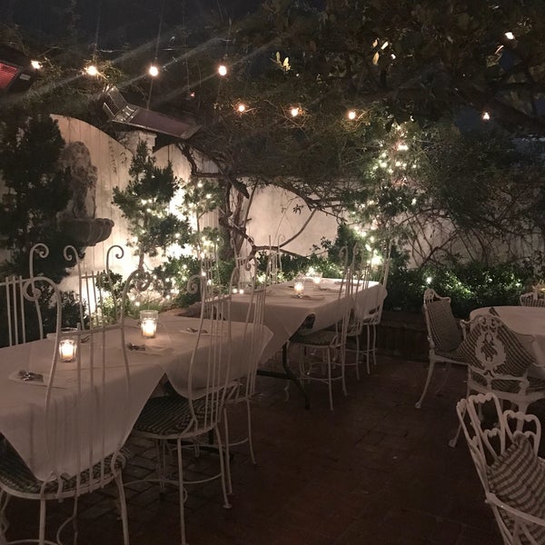 Photo taken at Old Venice Restaurant by Inga I. on 1/27/2018