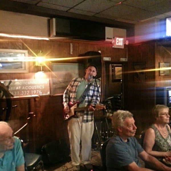 Corner Galley American Restaurant in Massapequa