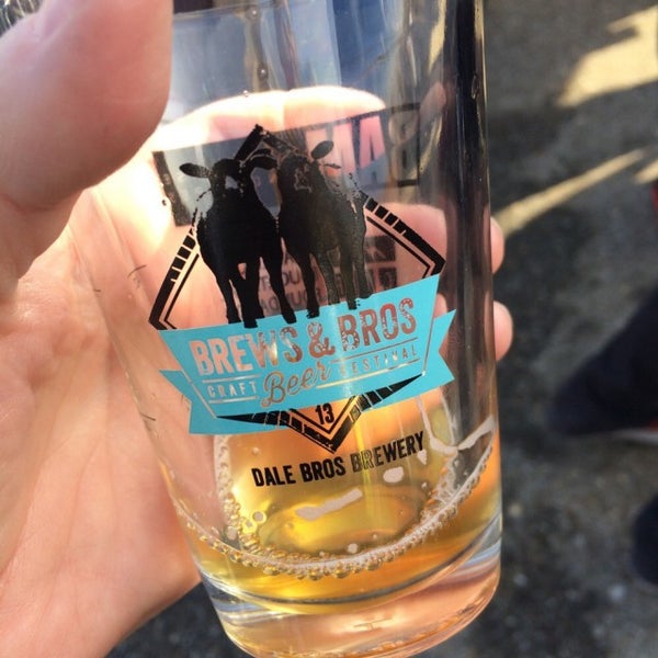 Cable Airport Airport Terminal in Upland