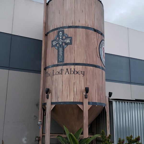 Photo taken at Port Brewing Co / The Lost Abbey by Giovanni T. on 2/21/2019