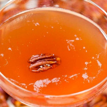 Chile manteca y dulce (a little of everything)  mixologist, Josh Berner, crafted a drink that combines bacon-infused Benevá mezcal, cayenne and pecan syrup