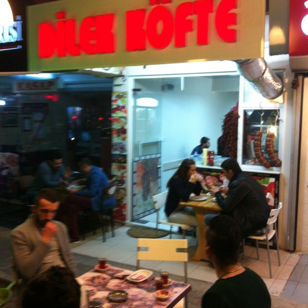 Dilek Köfte ve Et Galerisi Bornova�da Köfteci