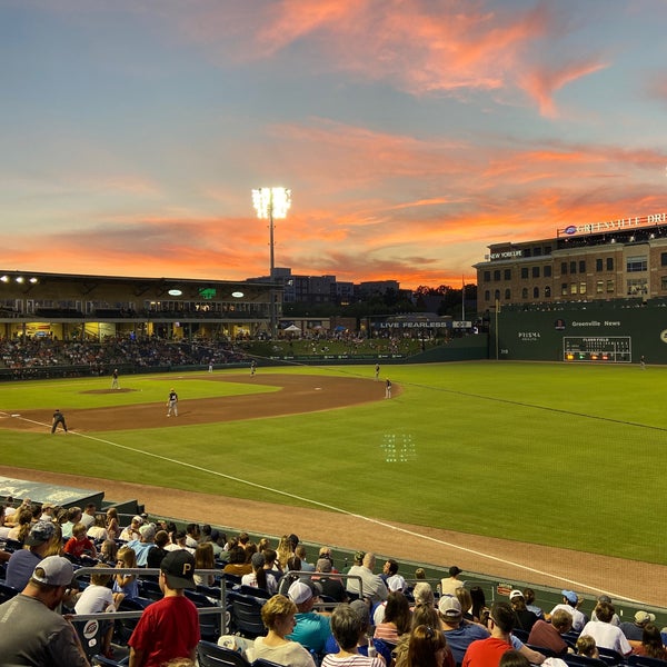 Снимок сделан в Fluor Field at the West End пользователем Shannan L. 6/12/2022