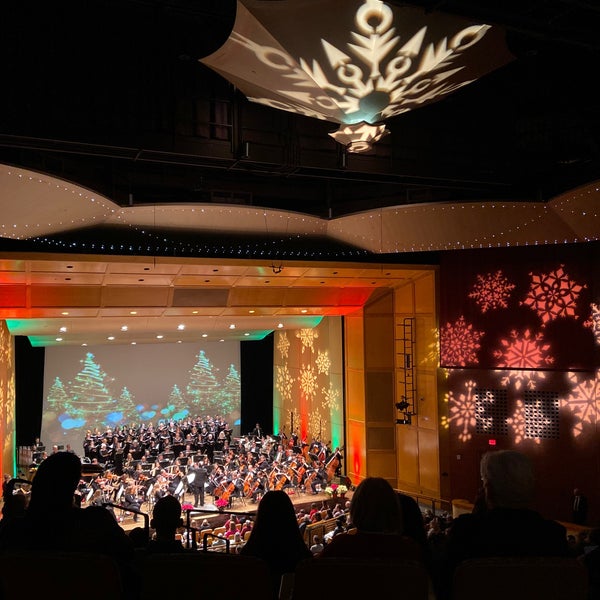 Photo taken at Jeanne B McCoy Center for the Arts by Shannan L. on 12/22/2019