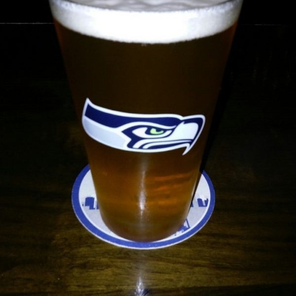 Photo taken at Blarney Stone Pub &amp; Restaurant Seattle by Beer J. on 9/12/2015