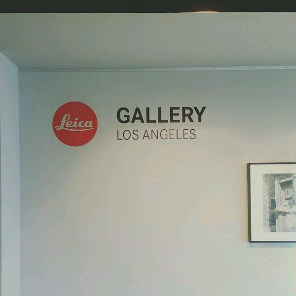 Photo prise au Leica Store and Gallery Los Angeles par bholder le12/29/2016