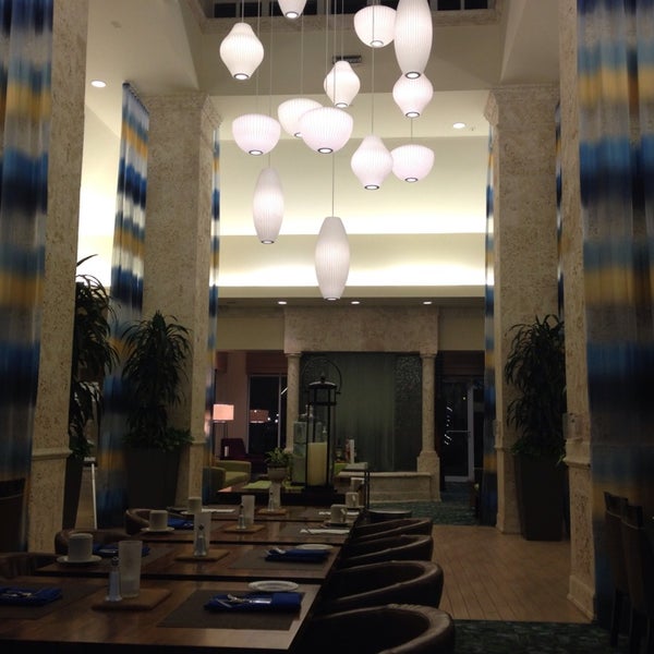 Foto diambil di Hilton Garden Inn oleh Iurii C. pada 2/24/2014