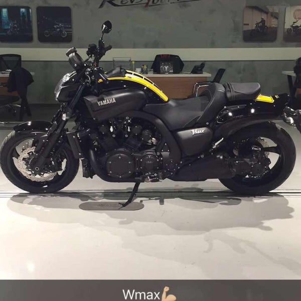 Photo taken at Yamaha Istanbul by Hakan Ç. on 3/24/2017