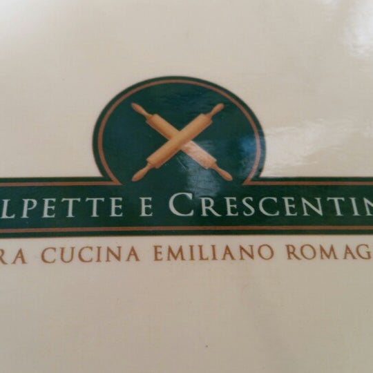 รูปภาพถ่ายที่ Polpette e Crescentine โดย Irene S. เมื่อ 6/21/2014