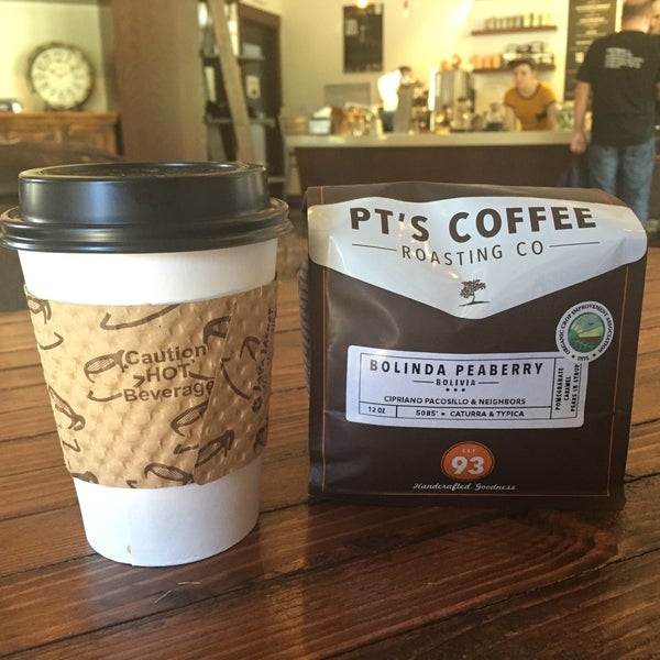 Photo taken at PT&#39;s Coffee @ College Hill by Mardee T. on 5/28/2016