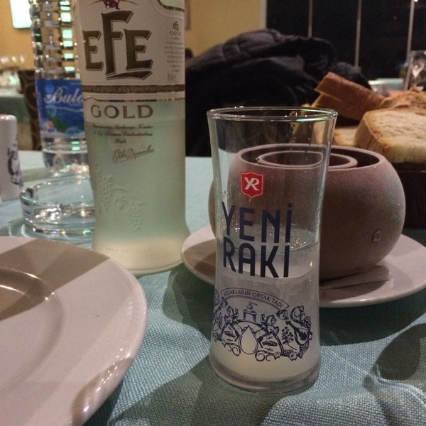 Das Foto wurde bei Balıkçıdede Restaurant von Önder G. am 12/15/2018 aufgenommen
