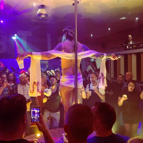 gay massage club from Simon the white swan bar gay london