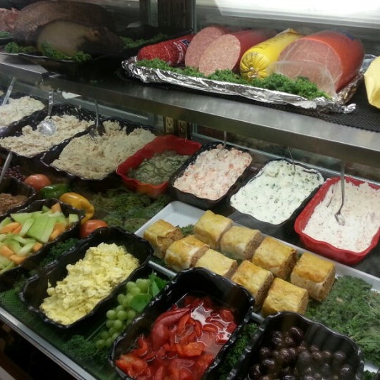 Photo taken at Pomperdale - A New York Deli by Ft. Lauderdale E. on 11/4/2012