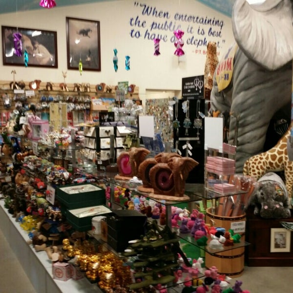 Photo taken at Mister Ed&#39;s Elephant Museum &amp; Candy Emporium by Louis M. on 7/4/2015