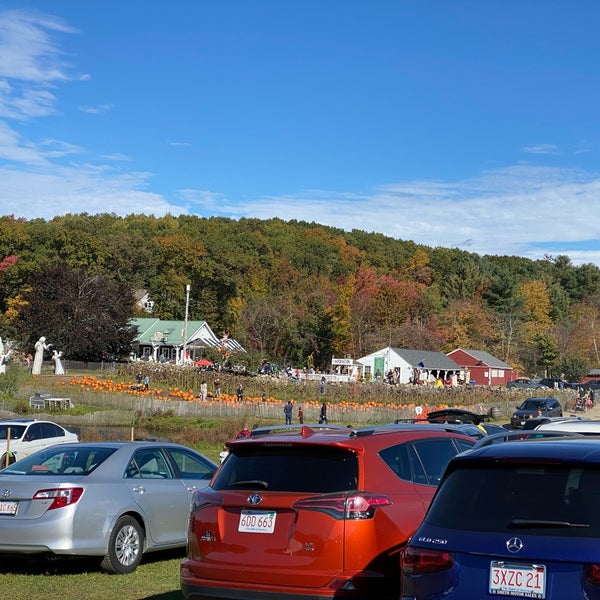 Foto tomada en Smolak Farms  por Max S. el 10/23/2021