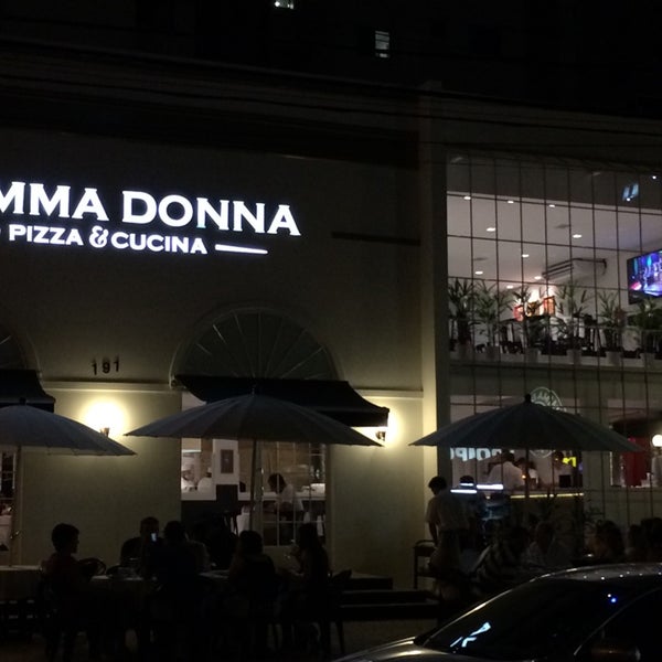 3/16/2014에 Pedro Meireles C.님이 Mamma Donna Pizza &amp; Cucina에서 찍은 사진