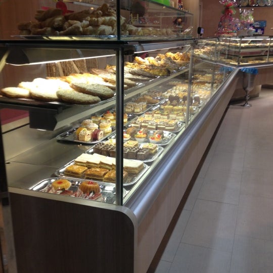 Pasteleria Tia Maria 2 tips from 41 visitors