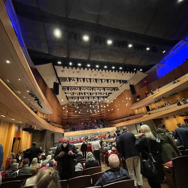 Wu Tsai Theater Lincoln Square 10 W 63rd St