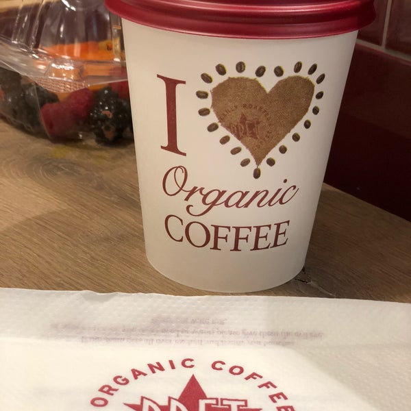 Photo taken at Pret A Manger by Rogerio M. on 4/27/2018