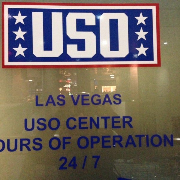 Foto diambil di USO Las Vegas oleh Andi F. pada 1/19/2014