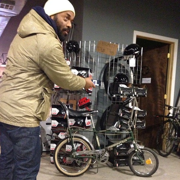 2/8/2013にDecoがRed Lantern Bicyclesで撮った写真