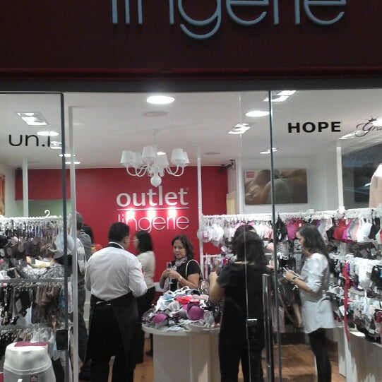 Аутлет белья. Аутлет белья. Lingerie shop. Аутлет сток. Стильпарк рязань.