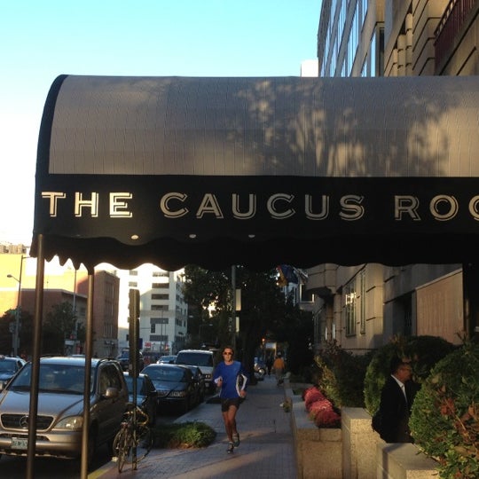 10/11/2012에 Q. C. T.님이 The Caucus Room Brasserie에서 찍은 사진