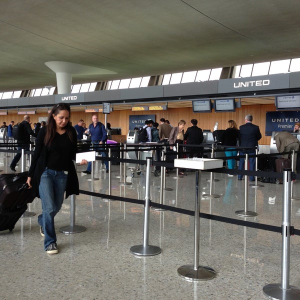 Photo taken at Washington Dulles International Airport (IAD) by Patrick S. on 4/19/2013