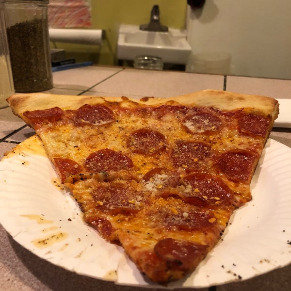 4/29/2019にAaron P.がZa Pizzaで撮った写真