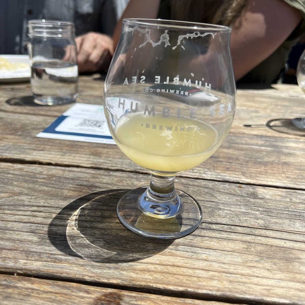 Photo taken at Humble Sea Brewing Co. by Jon M. on 5/29/2022