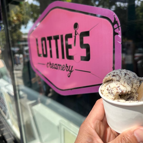 Photo taken at Lottie&#39;s Creamery by Andrew D. on 6/17/2023