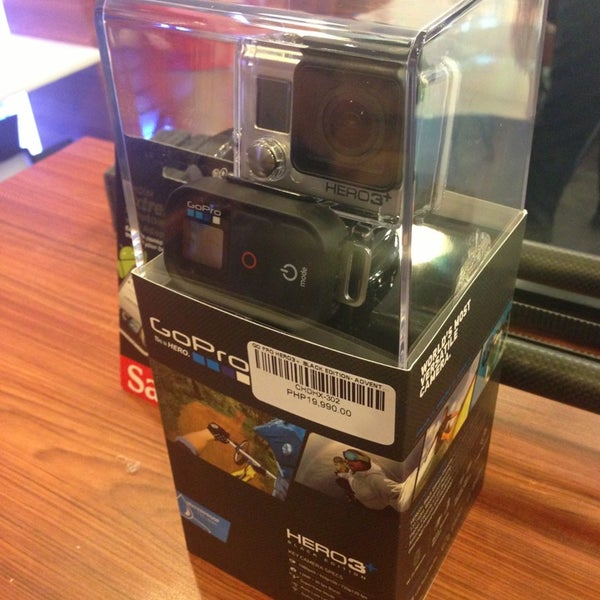 Henry's Professional Camera Store in Cebu City