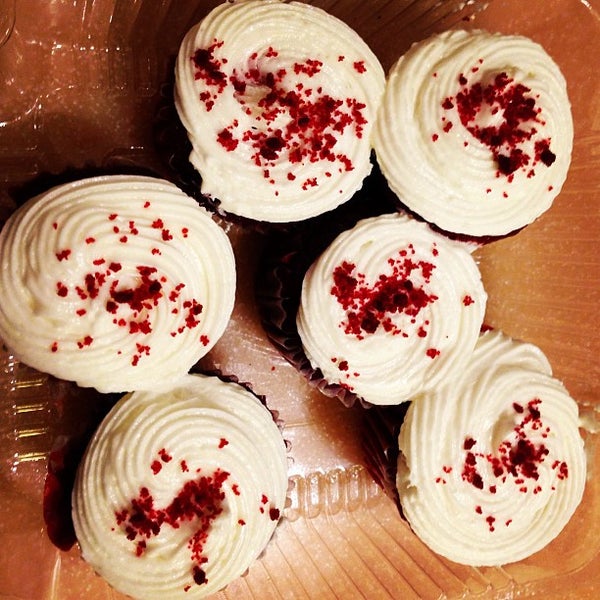 Photos at Leona's Cakes & Pastries Bakery