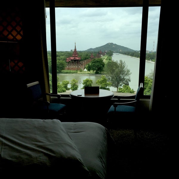 Das Foto wurde bei Hilton Mandalay von Henry Y. am 7/15/2016 aufgenommen