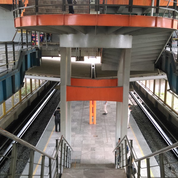 Fotos en Metro Río De Los