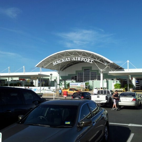 Foto tirada no(a) Mackay Airport (MKY) por Nathan G. em 11/28/2012
