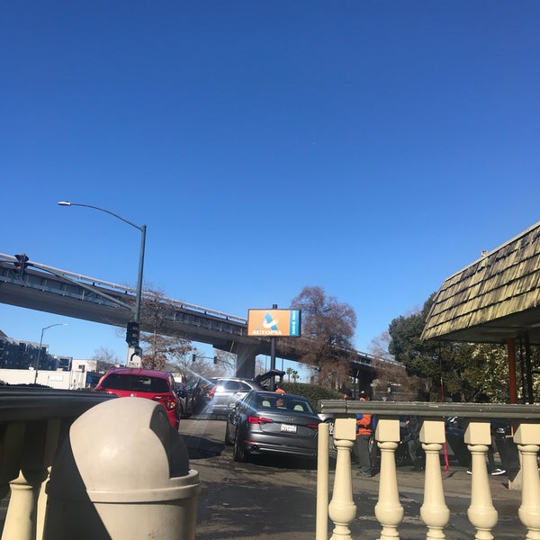 Autopia Car Wash Car Wash and Detail in Walnut Creek