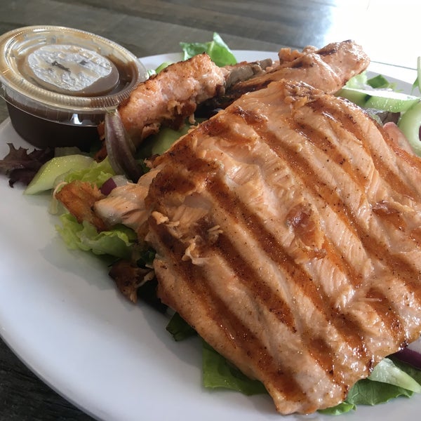 American Fish Grill 12 tips from 268 visitors