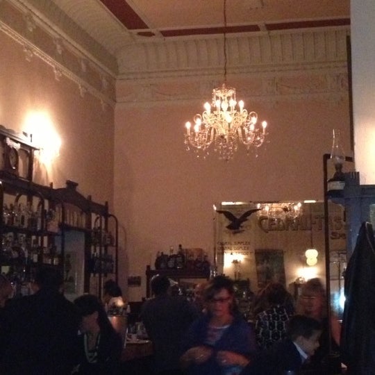 10/6/2012 tarihinde Lord B.ziyaretçi tarafından Gran Caffè Liberty'de çekilen fotoğraf