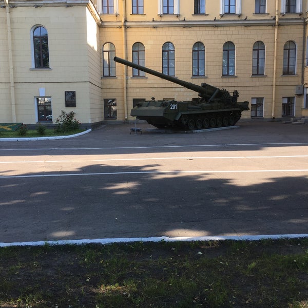 Михайловская военная артиллерийская академия г санкт петербург