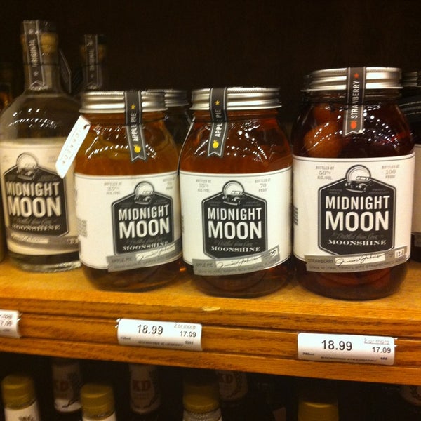 Twin Liquors Liquor Store in Austin