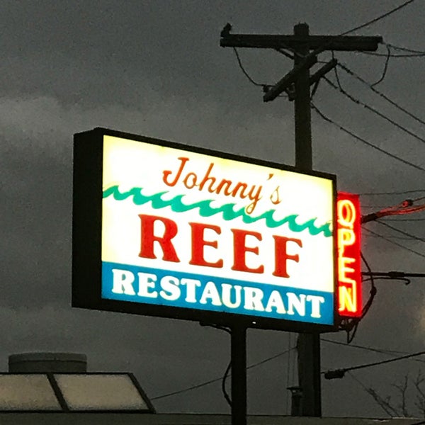 Photo taken at Johnny&#39;s Famous Reef Restaurant by robin a. on 10/15/2017
