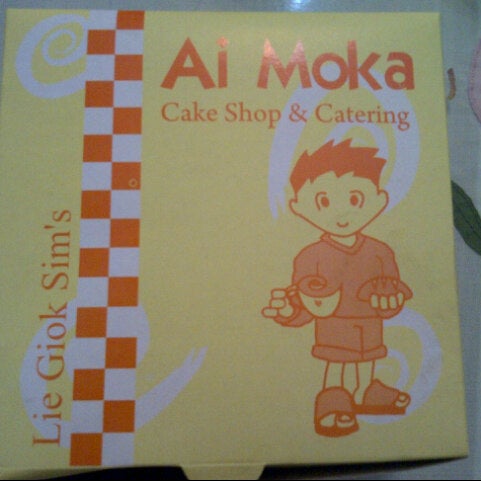 Photo taken at Ai Moka Bakery and Cafe by Sari on 9/22/2012