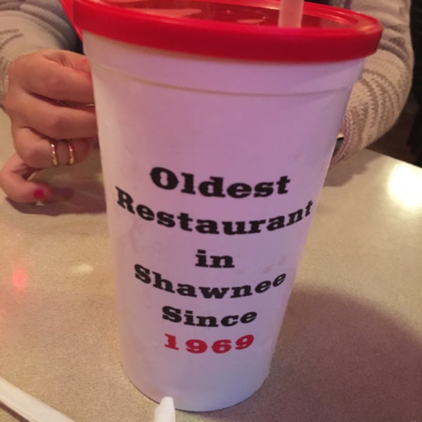 Photo taken at Old Shawnee Pizza &amp; Italian Kitchen by Emily G. on 12/8/2017