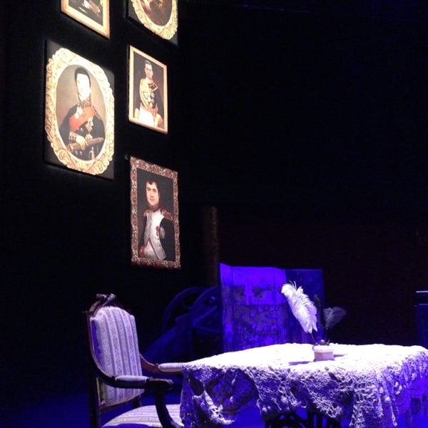 Photo taken at Foro Sor Juana Inés de la Cruz, Teatro UNAM by Jesús O. on 8/26/2017