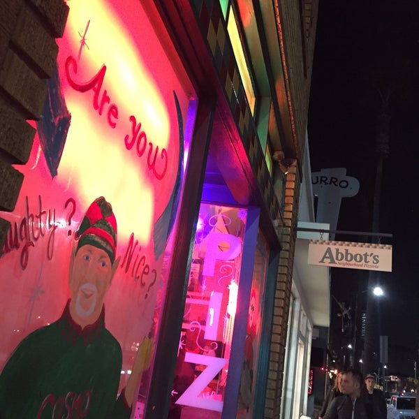 Foto scattata a Abbot&#39;s Pizza Company da Allan D. il 12/16/2015