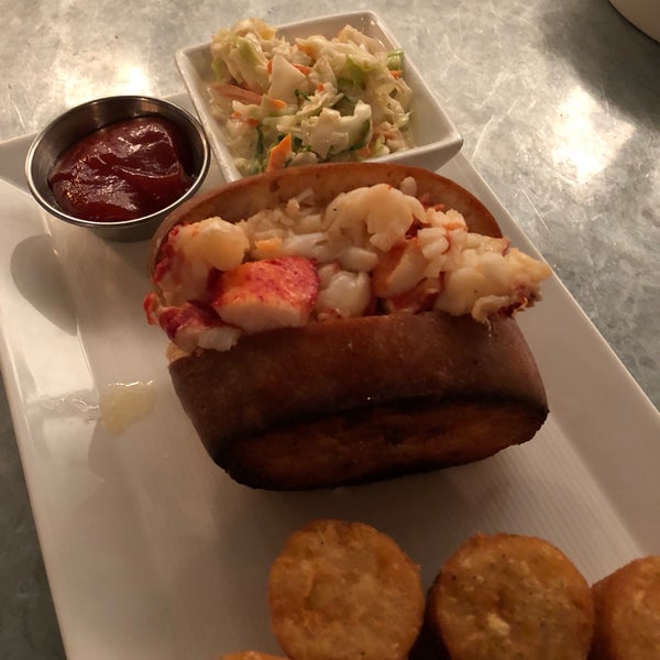 Super disappointed.  The world’s smallest lobster roll for $40.   Compared to previous photos, it looks like it’s shrunk.