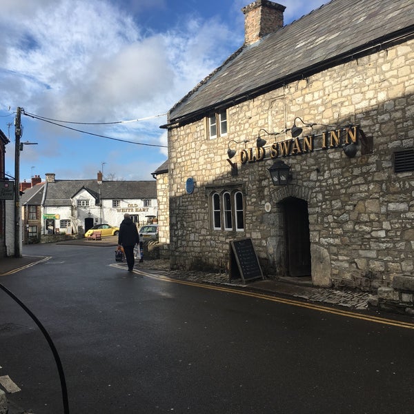 Llantwit Major 5 tips from 200 visitors